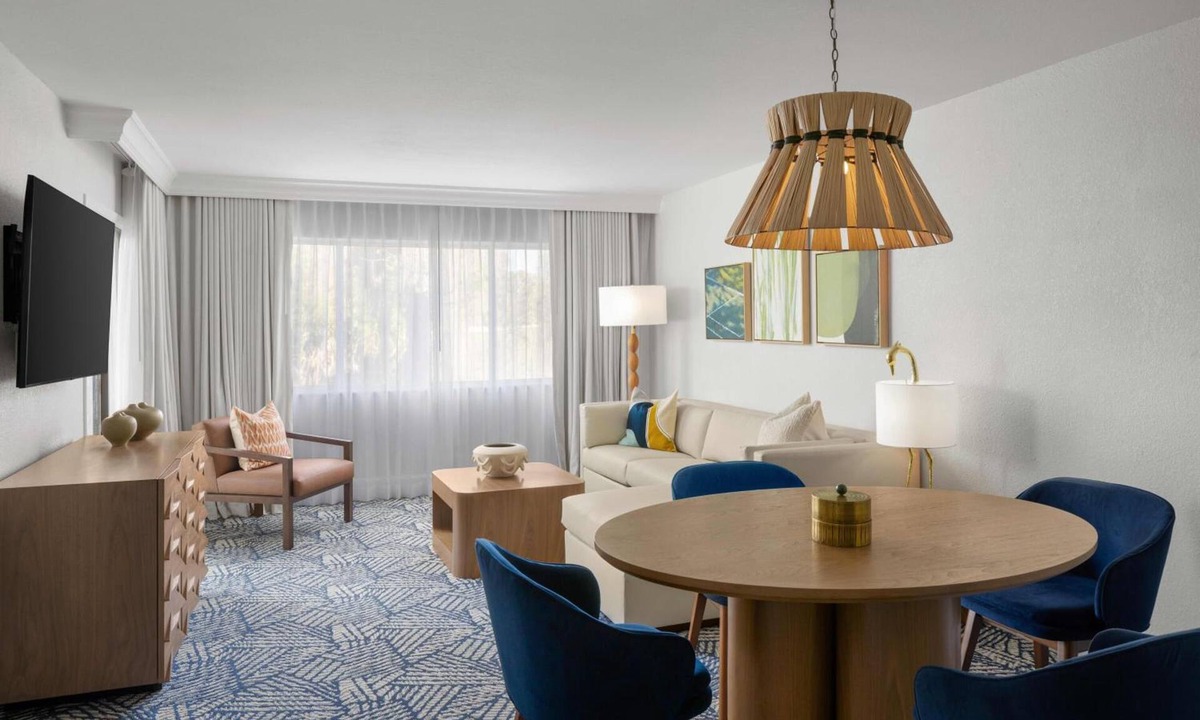 Wesley Chapel Hotel | 1BR 2 Queen | Saddlebrook Resort | Super Pool, Hot Tub, Car-Free Village
