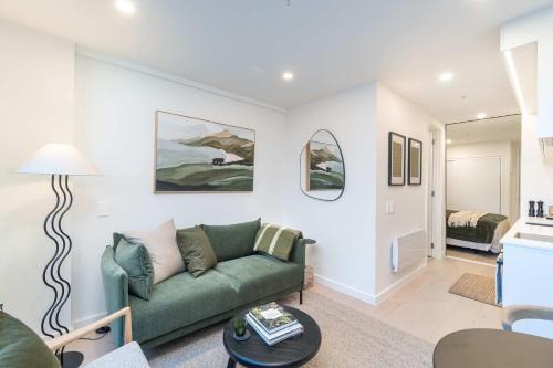 Te Aro Apartment | 1BR Alpha APT - Central Stay Top Amenities