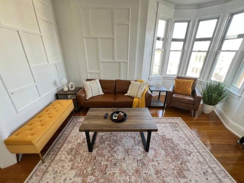 Seward Place Apartment | 1BR Apt 5mins to Proctors