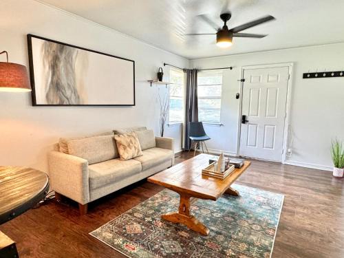 Central Oklahoma City House | 1BR Apt 7 mins Integris Monthly 15 Off #37A