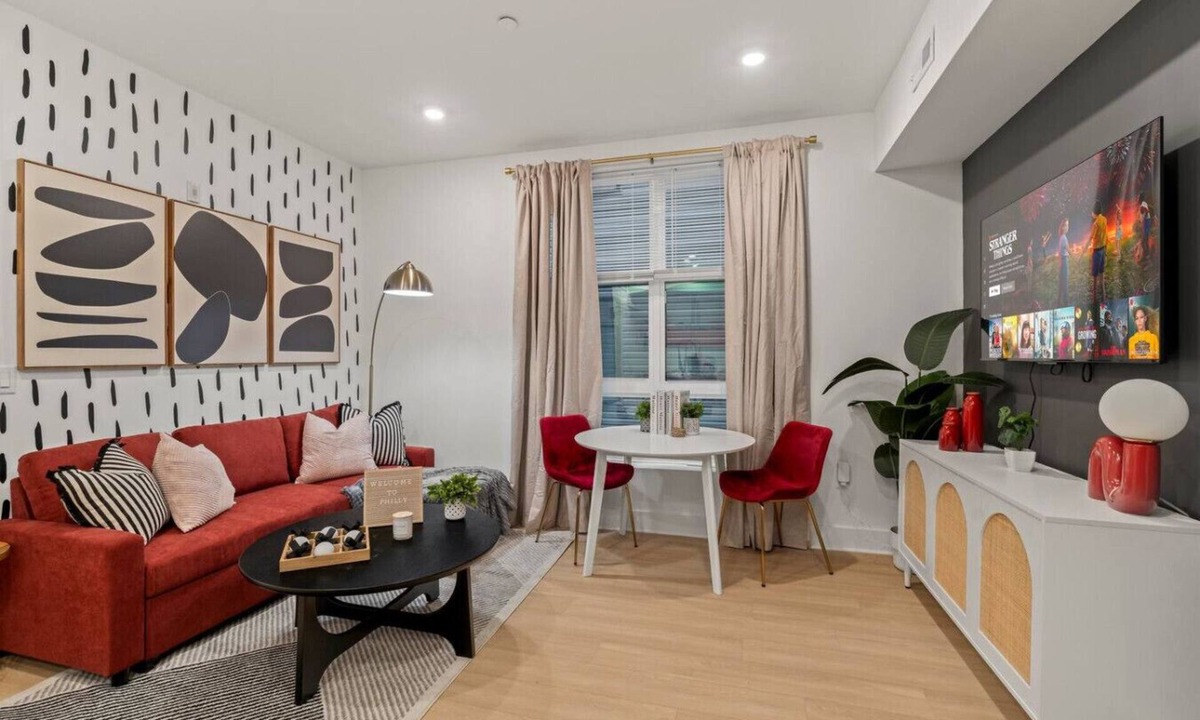 Mantua Condo | 1BR by UPenn, Museums, Zoo, CHOP, Drexel, Rocky