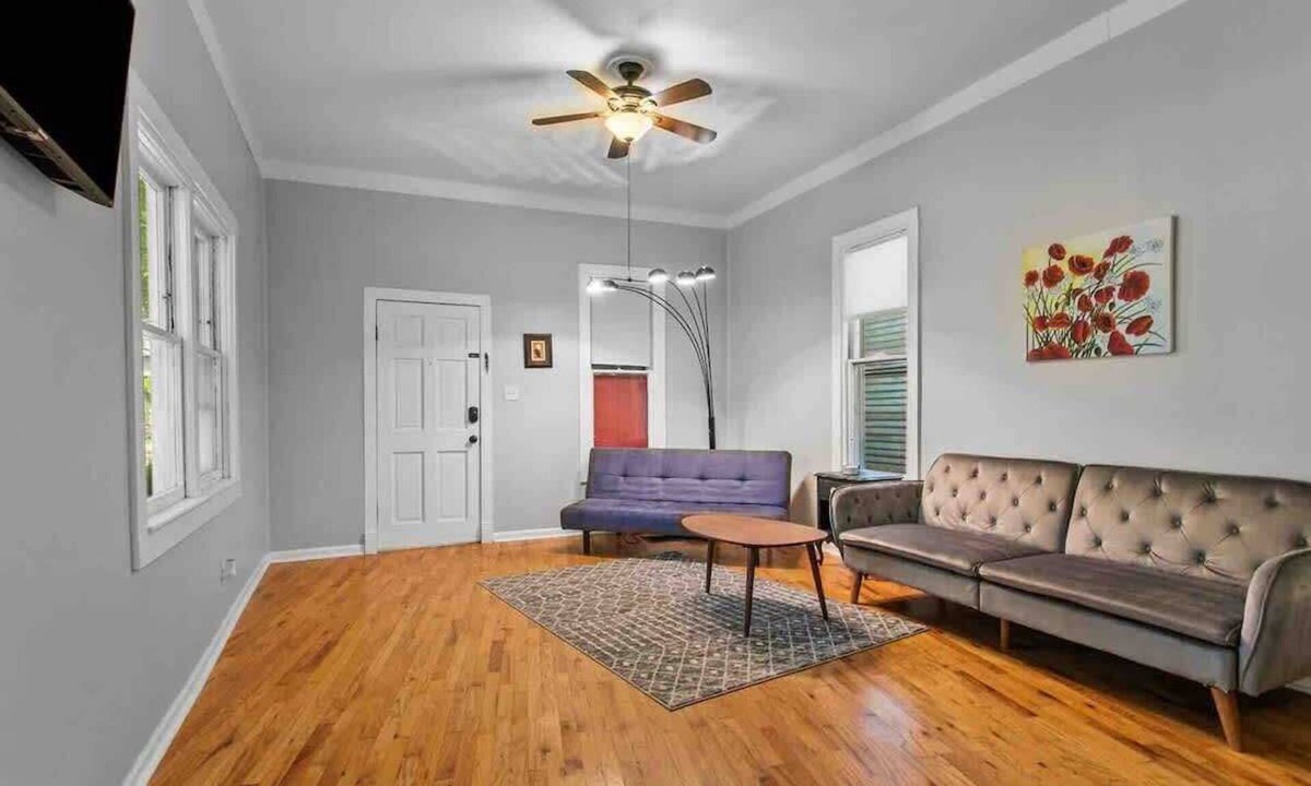 Kansas City House | 1BR Charmer Near Westport&Plaza+Pets+FIFA 2026