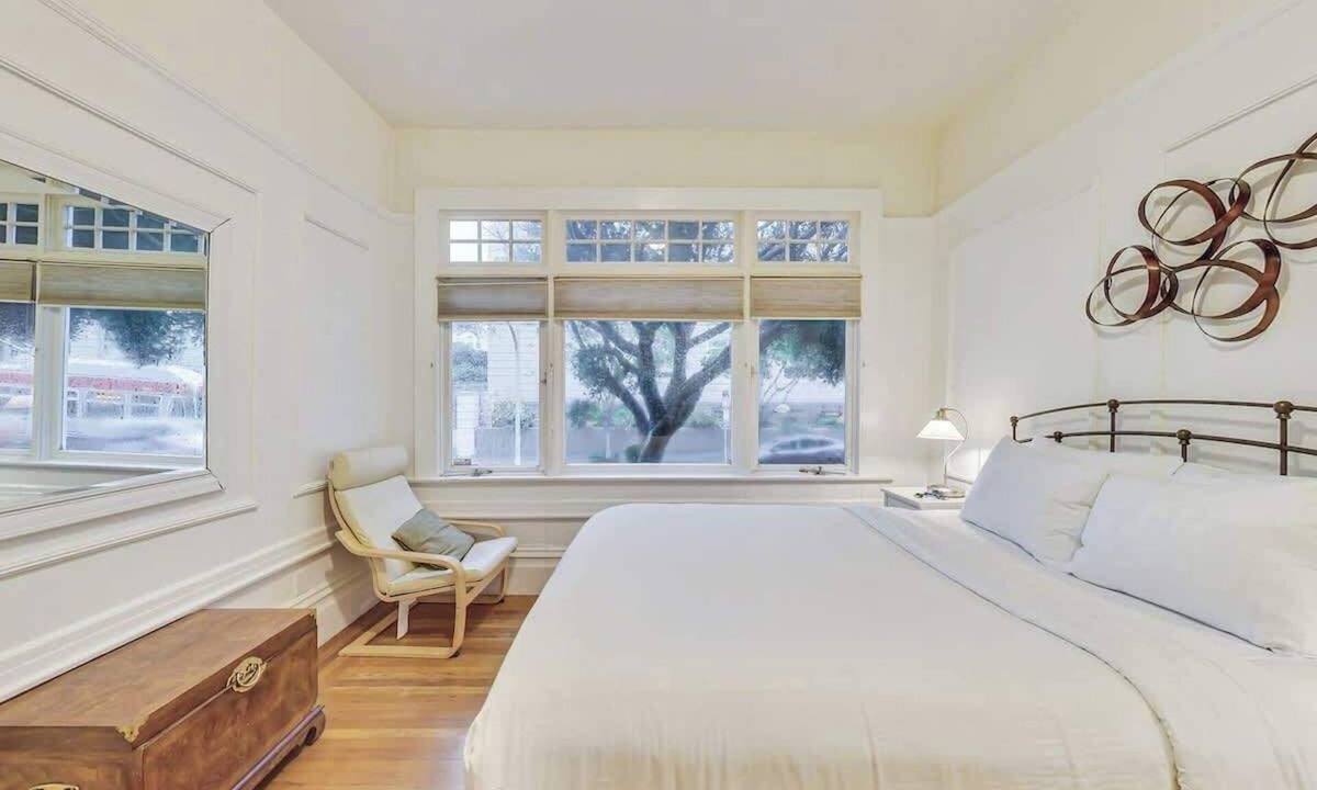 Pacific Heights Condo | 1BR Condo Heart of Pac Heights W/D Walk Score 97