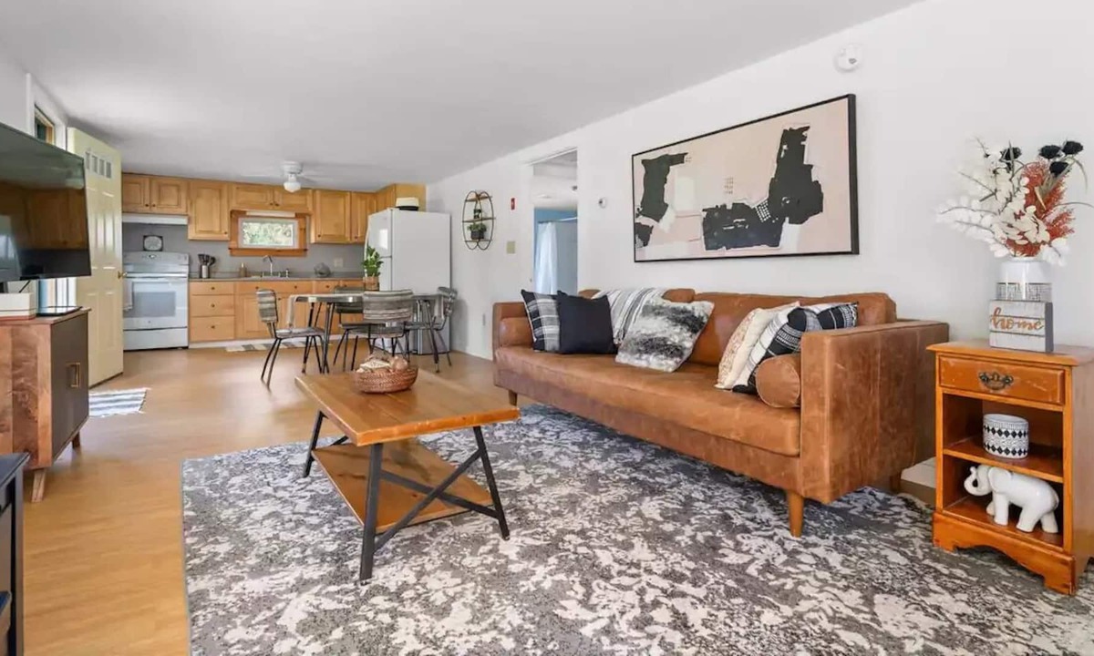 Brandon House | 1BR Home close to Brandon VT!