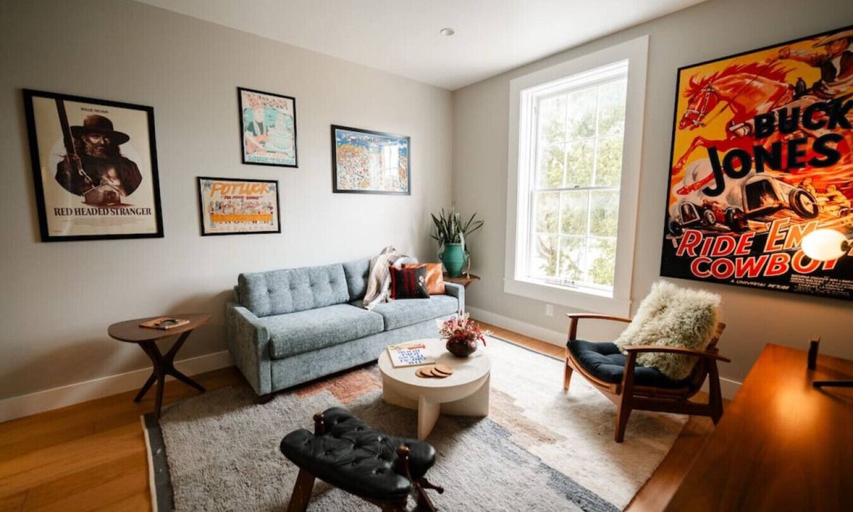 Martindale Apartment | 1Br Loft - Historic Martindale, with sleeper sofa