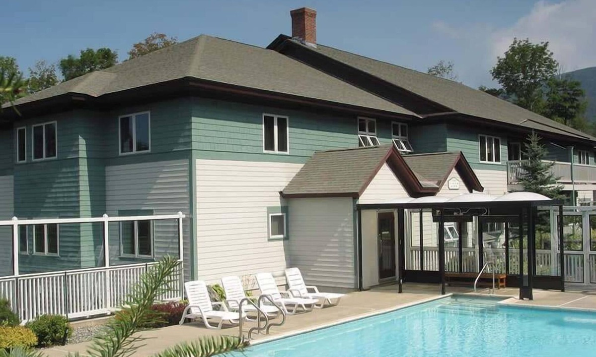 Jeffersonville Condo | 1br+ Smuggler's Notch - Ski, Swim, Hike PMBN