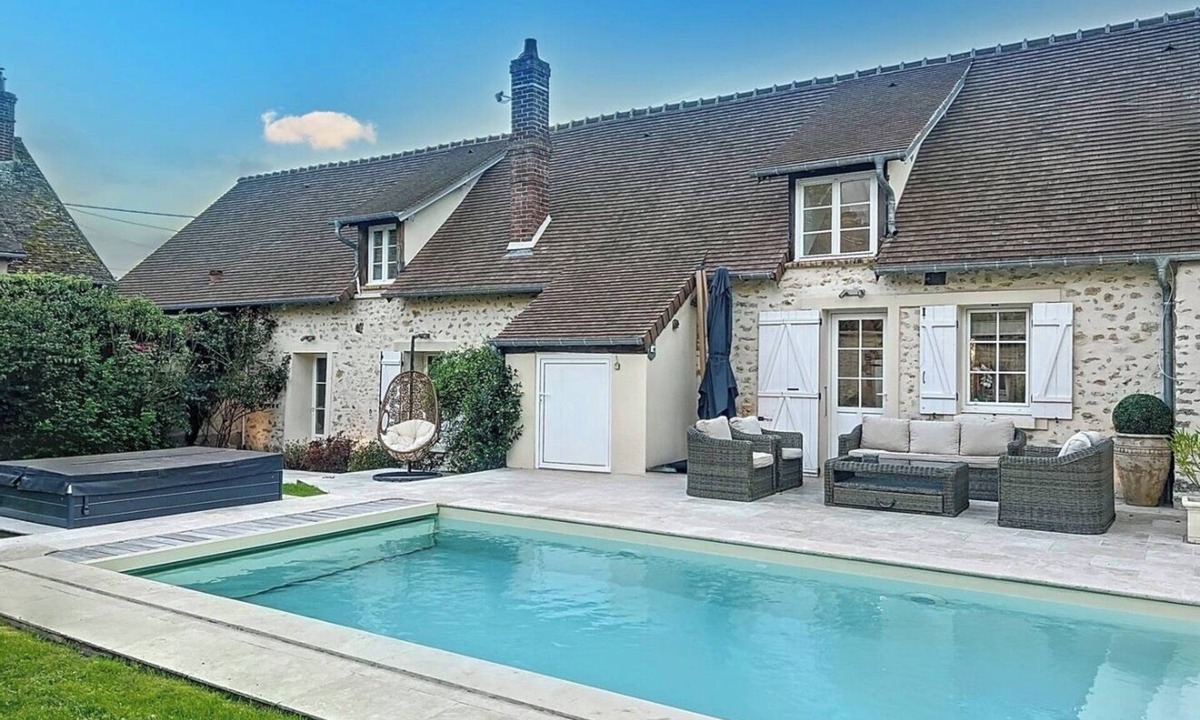 Courcelles-les-Gisors House | 1h from Paris - swimming pool - jacuzzi