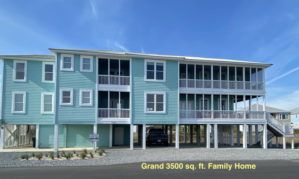 Morgantown House | 1min to Boardwalk-X-Large 2nd Tier Home, Elevator,6Porches, 2 pools,Pickleball