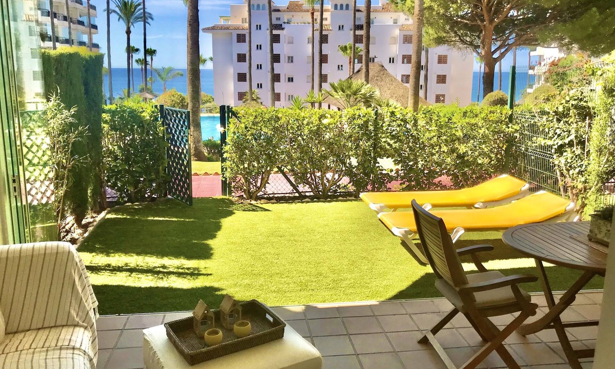 Sitio de Calahonda Apartment | 1st line beach - Private Garden + Large Terrace. Well-appointed. Comfortable