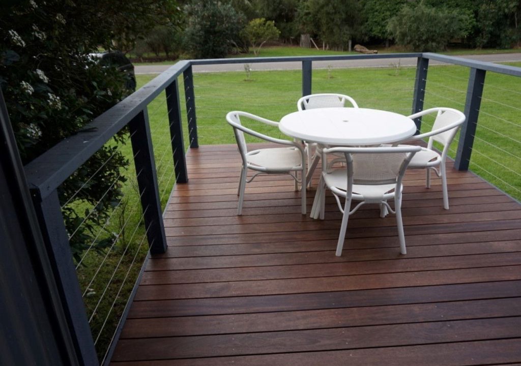 Silverleaves Apartment | 2/2 Honeysuckle Grove, Silverleaves