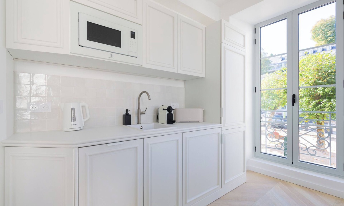 Bagneres-de-Bigorre Apartment | 2 architect-designed rooms facing the spa