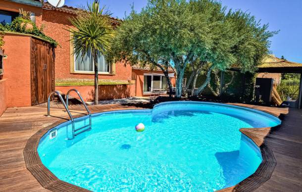 Saint-Genies-de-Comolas House | 2 bedroom accommodation in St-Génies-de-Comolas