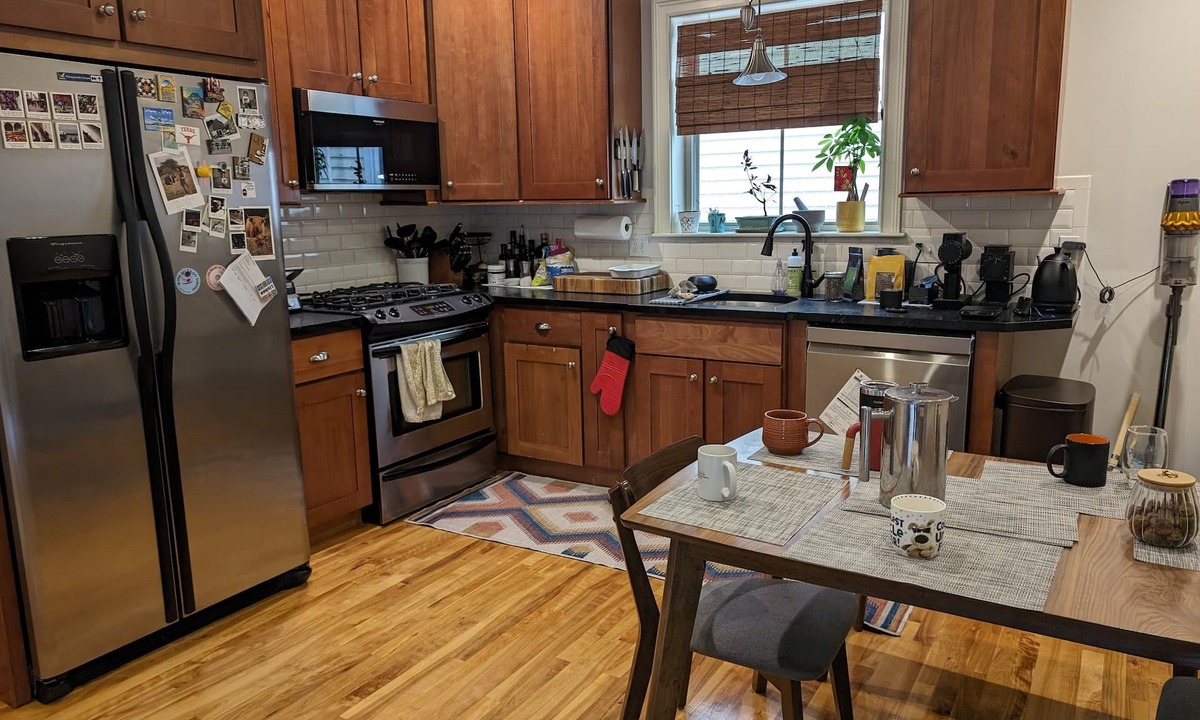 Brookline Apartment | 2 Bdrm in Brookline Village