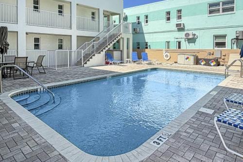 Pass-a-Grille Historic District House | 2 - Beach Club At Pass-A-Grille