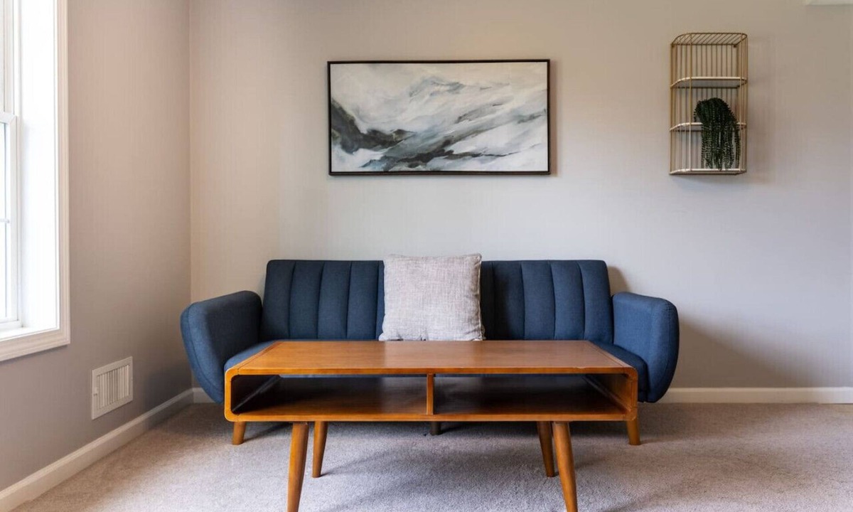 Plainville Apartment | #2 *Beautiful 1 BR Apartment - Central CT*