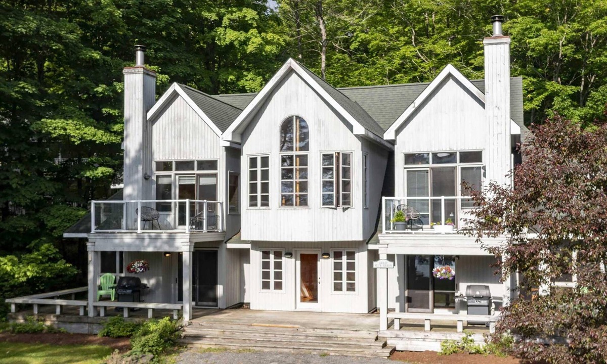 Lake of Bays Cabin | 2 bed 1 bath Lodge on Port Cunnington