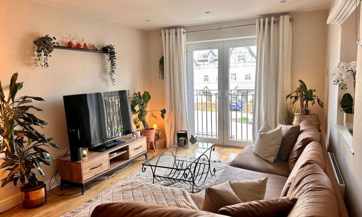 Roundhay Apartment | 2 bed/2 bath apartment in Roundhay