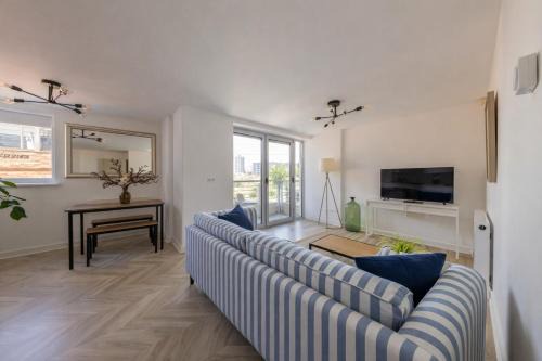 Spitalfields Apartment | 2 Bed 2 Bath Central Shoreditch Modern Flat By Spitalfields Market