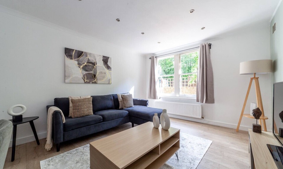 Lambeth Apartment | 2 Bed Apartment in Clapham