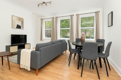 South Acton Apartment | 2 Bed Flat in Acton Town