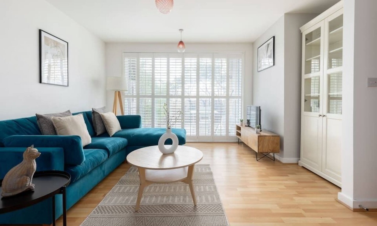 Peckham Rye Apartment | 2 Bed Flat near Dulwich Park