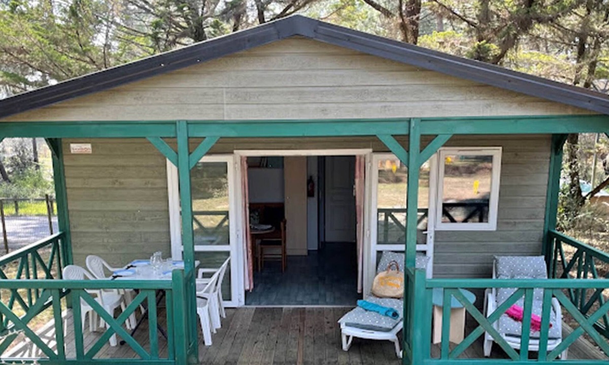 La Faute-sur-Mer Ski Chalet | 2 bedroom cottage for 4/6 people