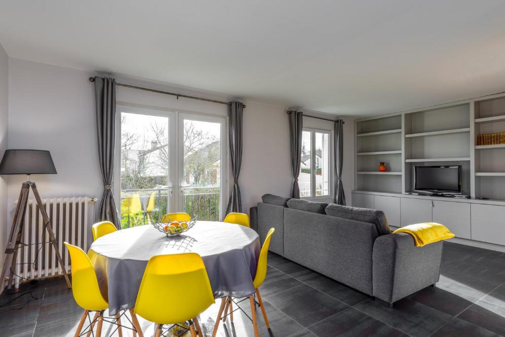 Montry Apartment | 2 bed House near Disneyland Paris
