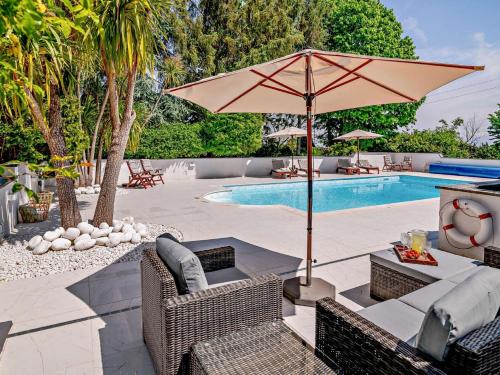 Alcombe House | 2 Bed in Ellicombe 90925