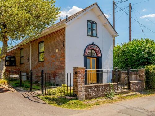 New Forest District House | 2 Bed in Fordingbridge 56823