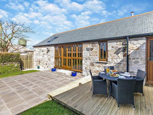 Mabe House | 2 Bed in Helston ROSEB