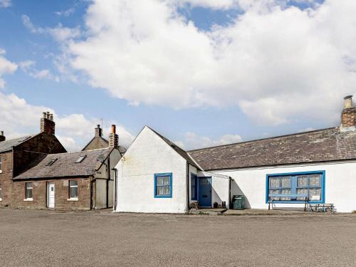 Johnshaven House | 2 Bed in Johnshaven AN48M