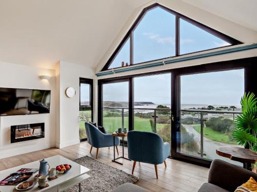 Kuggar House | 2 Bed in Lizard 45739