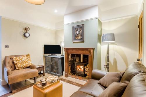 Pakefield House | 2 Bed in Pakefield oc-p32922