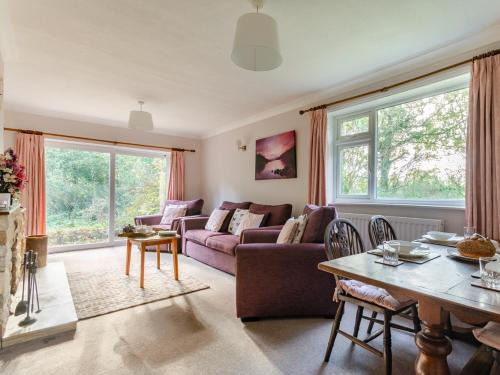 East Dereham House | 2 Bed in Scarning SHRN8