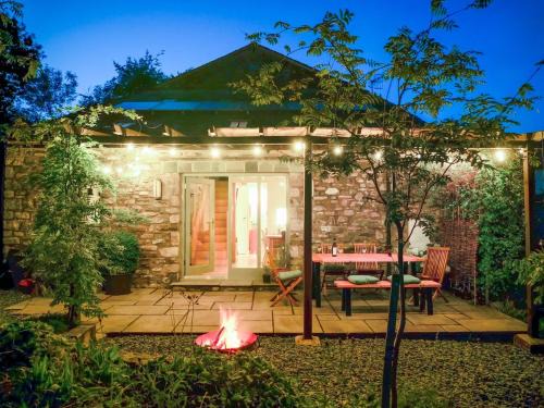 Skelsmergh House | 2 Bed in Skelsmergh 95480