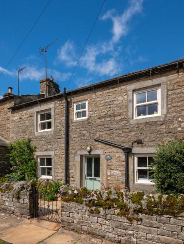 Worton House | 2 Bed in Thwaite oc-ds946