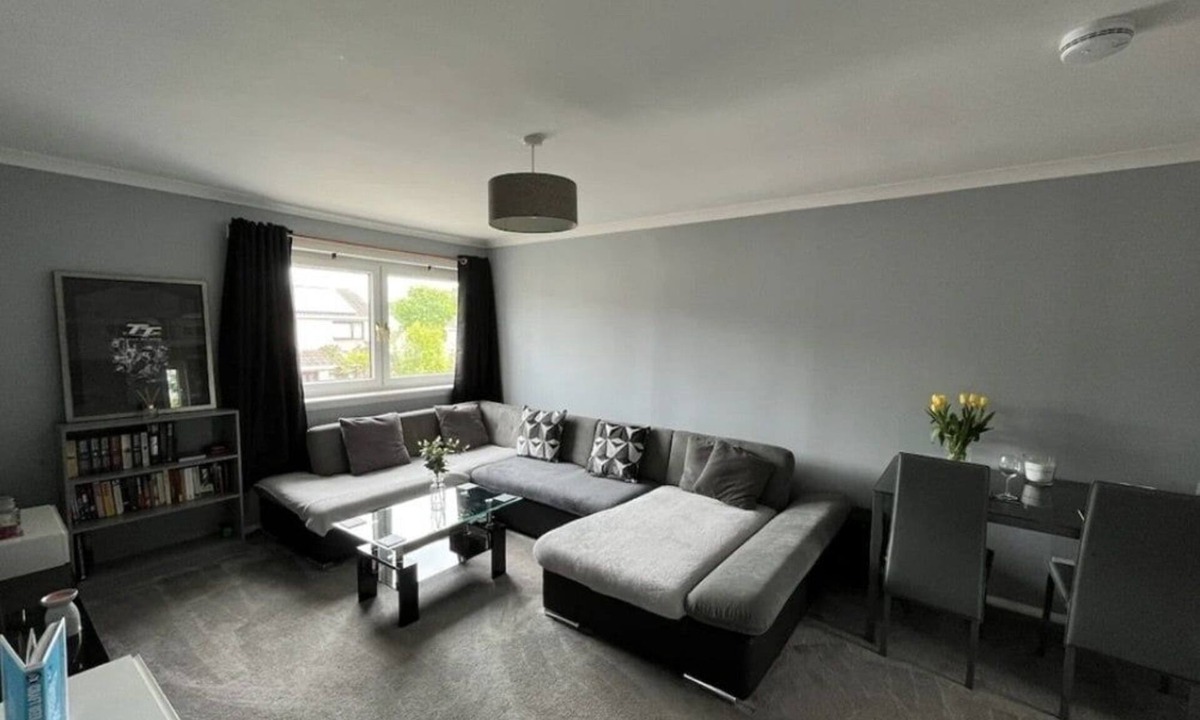 Inverurie Apartment | 2 Bed Spacious Apartment
