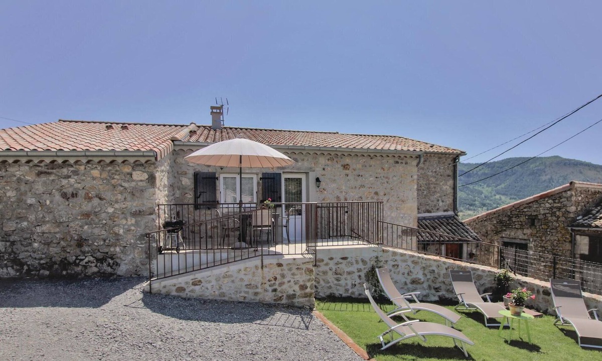Saint-Etienne-de-Boulogne House | 2 bedroom stunning home in St Etienne de Boulogne