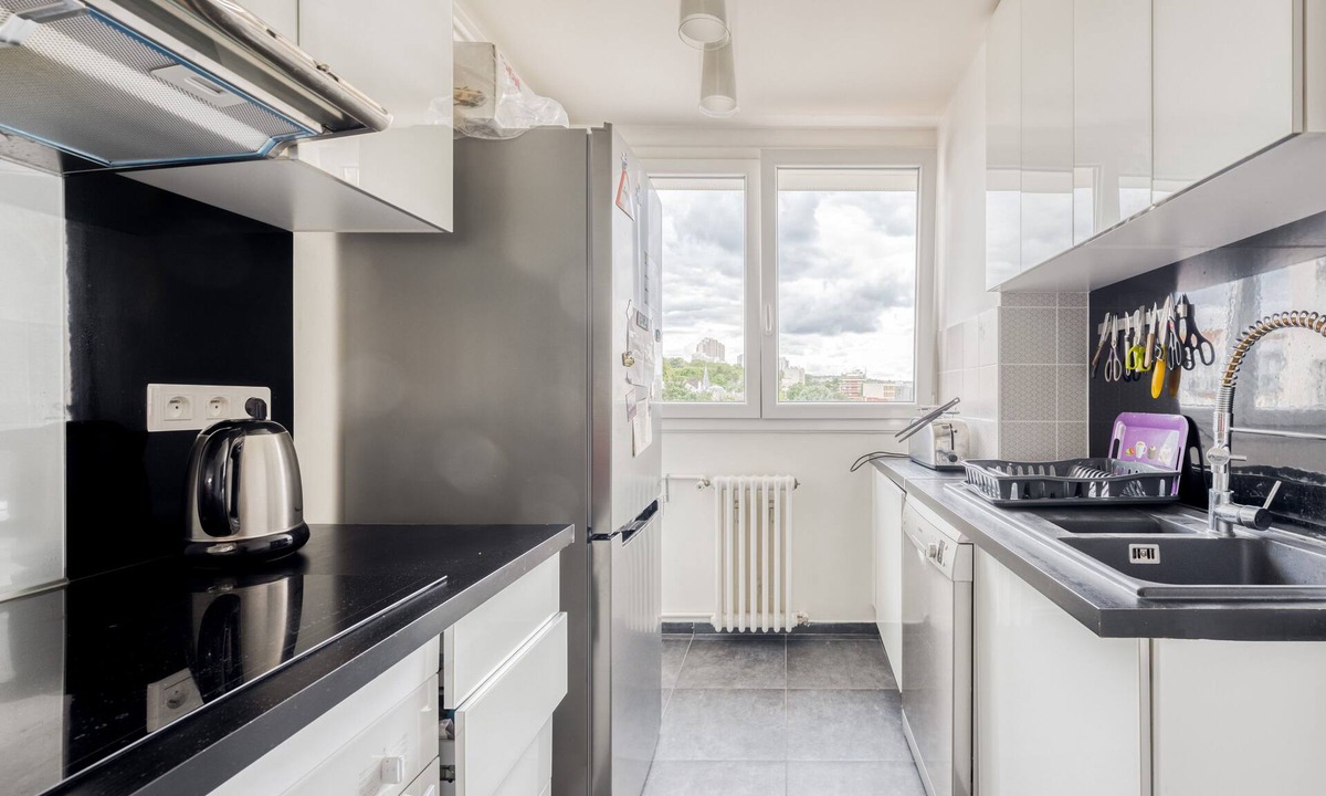 Issy-les-Moulineaux Apartment | 2-bedroom/3-bed charming apartment nearby St Germain and Montparnasse