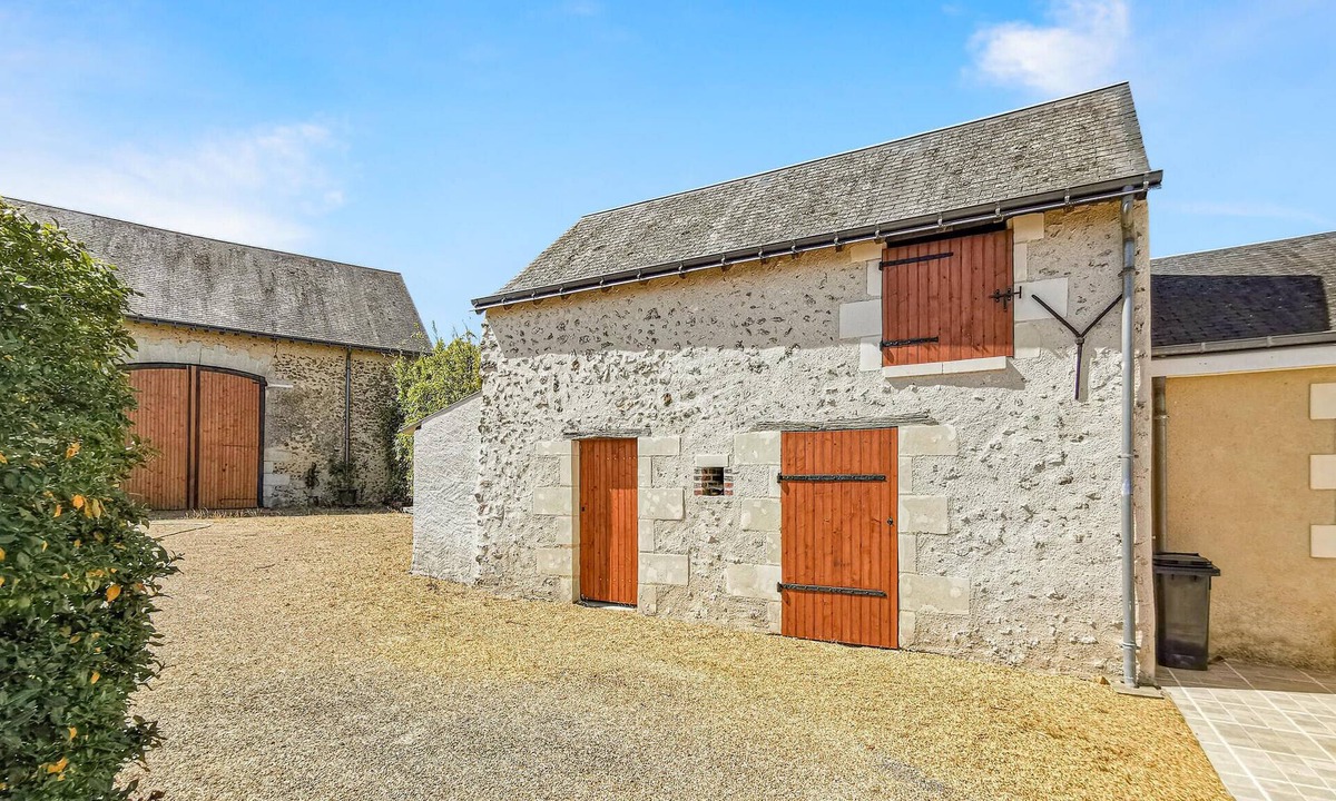 Chateau-la-Valliere House | 2 bedroom awesome home in Château-la-Vallière