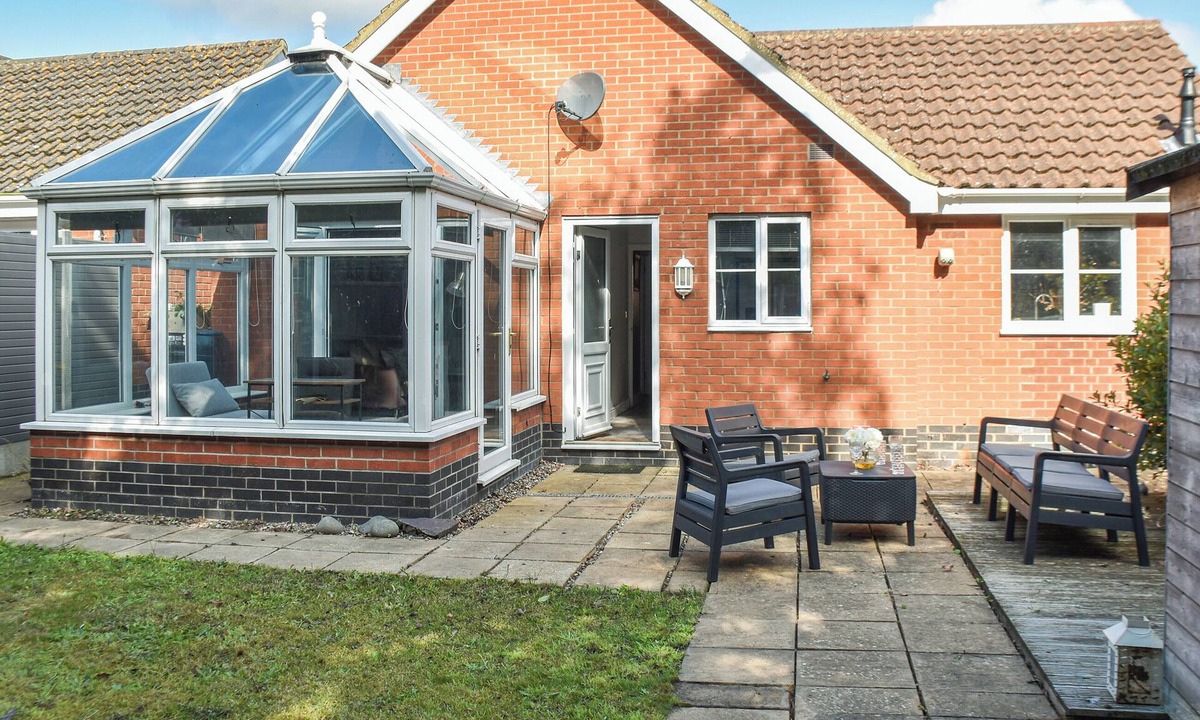 Gorleston-on-Sea Cottage | 2 bedroom accommodation in Gorleston-on-Sea