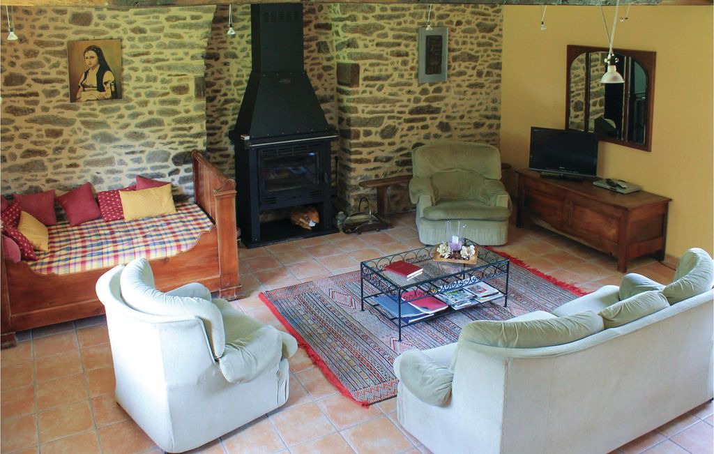 Plouer-sur-Rance House | 2 bedroom accommodation in Plouer sur Rance