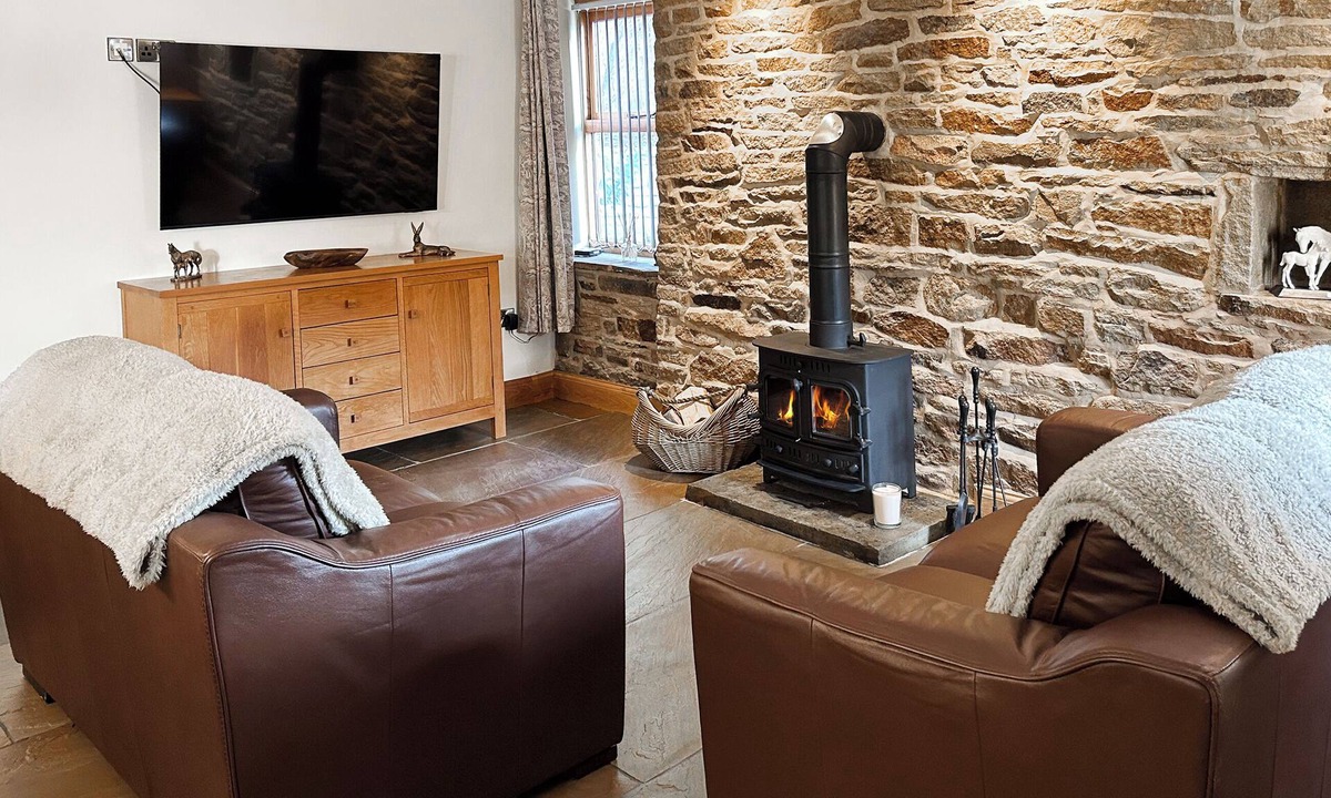 Little Hayfield Cottage | 2 bedroom accommodation in Little Hayfield