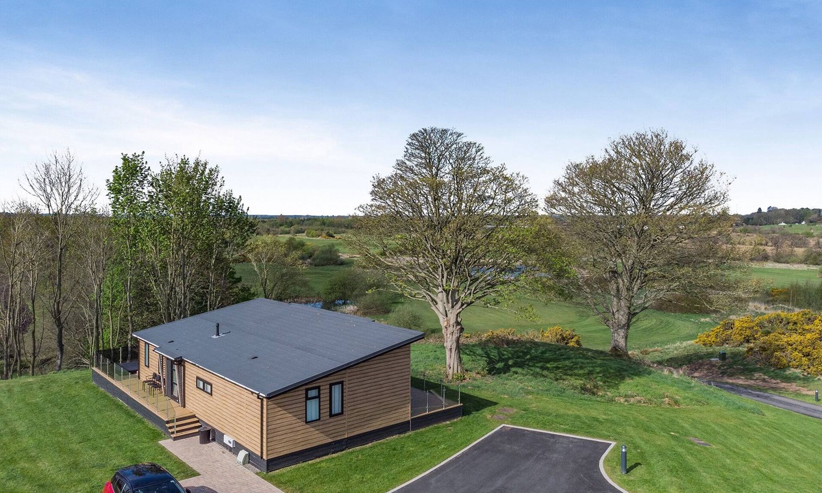 Carlisle Ski Chalet | 2 bedroom accommodation in Crosby-on-Eden