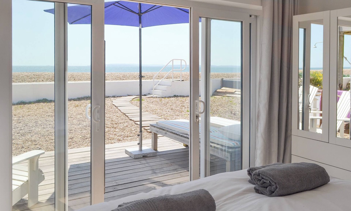 South Hayling Cottage | 2 bedroom accommodation in Hayling Island