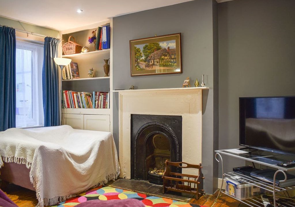 Littlehampton Cabin | 2 bedroom accommodation in Littlehampton