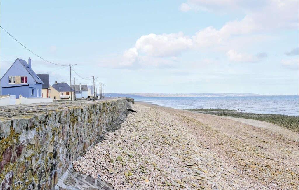 Saint-Marcouf House | 2 bedroom accommodation in Saint-Marcouf