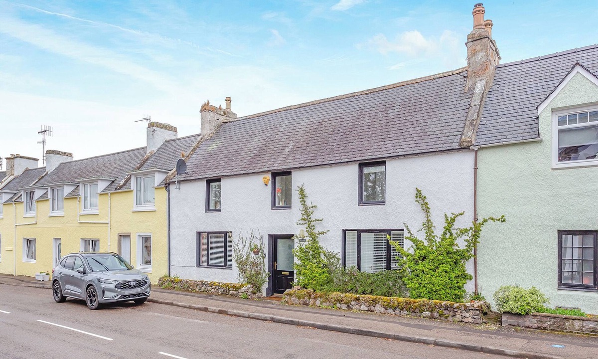 Bonar Bridge Cottage | 2 bedroom accommodation in Bonar Bridge