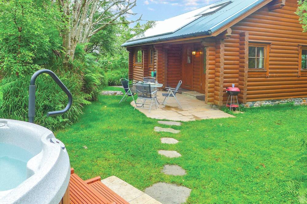 Craobh Haven Ski Chalet | 2 bedroom accommodation in Craobh Haven, Argyll