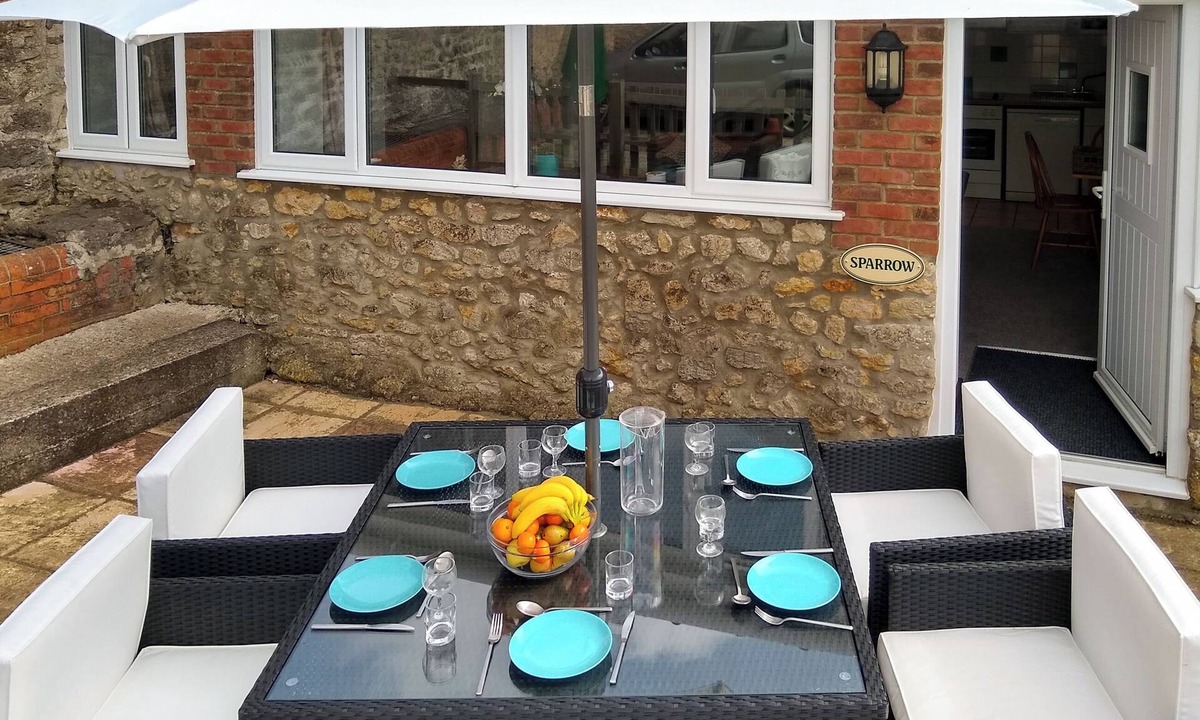 Shipton Gorge Cottage | 2 bedroom accommodation in Shipton Gorge